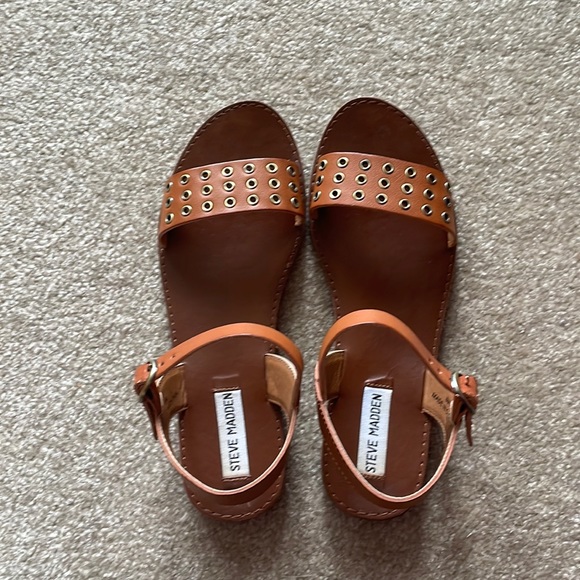 Steve Madden sandals - Picture 1 of 4